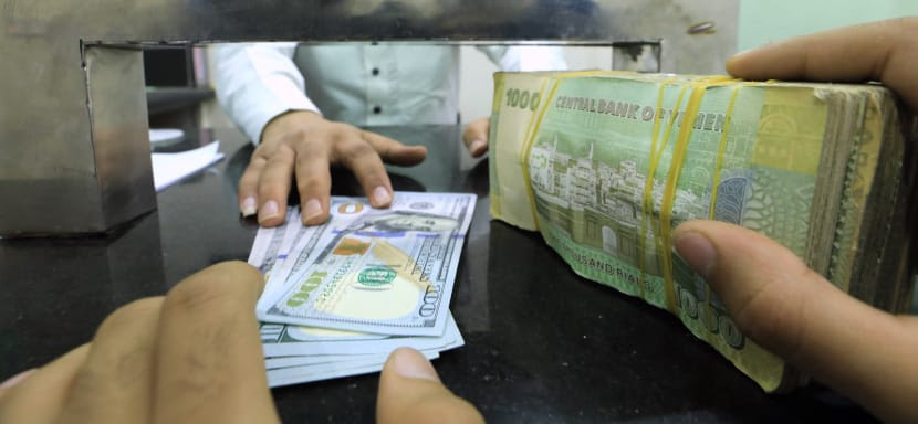اسعار صرف الريال اليمني مقابل الدولار والسعودي في عدن