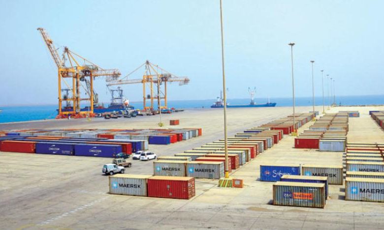 صورة مليشيا الحوثي تقرر مصادرة أراضي الحديدة وتأميمها