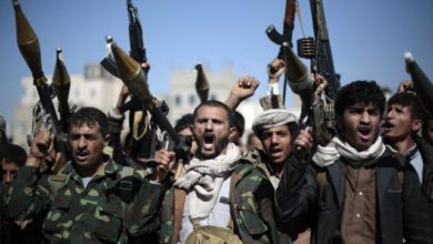 صورة الصراع المادي داخل الميليشيات الحوثية  4-12
