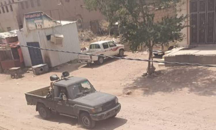 الإصلاح ينشر قوات مدعمة بالعربات العسكرية في شوارع مأرب