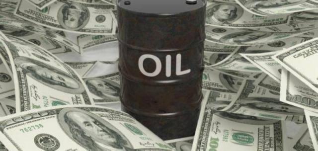 صورة تراجع مفاجئ لأسعار النفط عالميًا في تعاملات اليوم الخميس