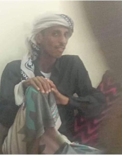 مواطن من ابناء شبوة يعود إلى منزله بعد إنقطاع 12 عام في سجن سري بصعدة