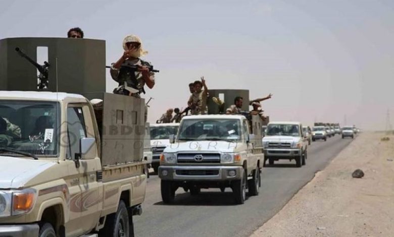 صورة وصول تعزيزات عسكرية لإسناد الجيش في حجة استعدادًا لخوض المعركة الحاسمة