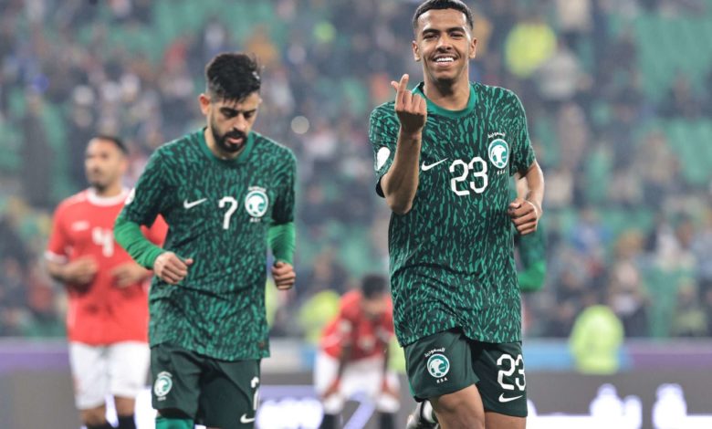 صورة المنتخب اليمني يخسر أولى مبارياته في خليجي 25 أمام شقيقه السعودي