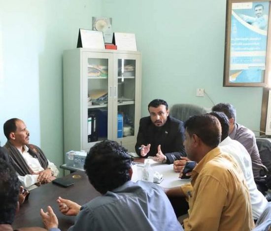 صورة رئيس إنتقالي شبوة يتفقد سير العمل في مستشفى رضوم