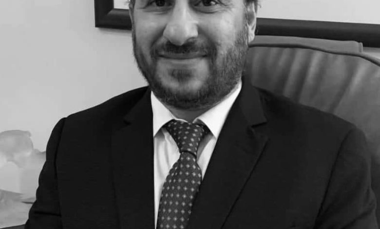 صورة عاجل : وفاة وزير الإتصالات في الحكومة اليمنية (بيان نعي)