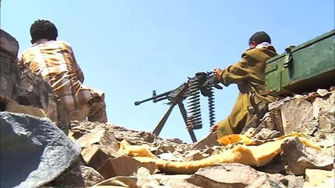 مصرع ثلاثة مسلحين حوثيين بقصف استهدف موقعا لهم بجبهة كرش