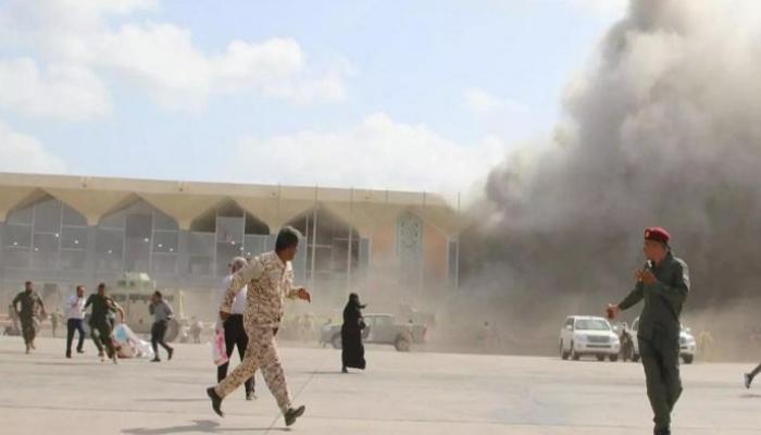 صورة وفاة ضحية أخرى بعد إصابته بقصف مطار عدن ليرفع حصيلة القتلى إلى 28