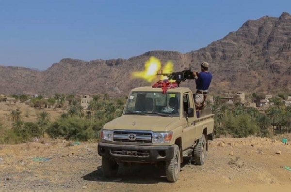 صورة مقتل وجرح 4 في إحباط هجوم حوثي شرق تعز