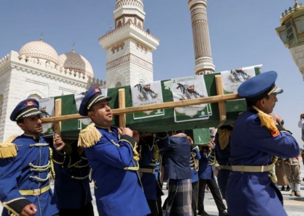 صورة مصرع قيادي حوثي في اشتباكات مع مسلحين قبليين في الجوف