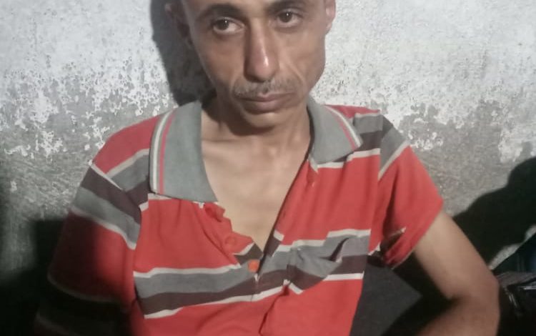 صورة شاهد كيف ظهر الصحفي القادري بعد الإفراج عنه من سجون الحوثي؟