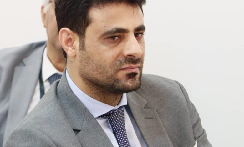 صورة قيادة «كاك بنك» تعزي في وفاة والدة وزير العدل القاضي بدر العارضة