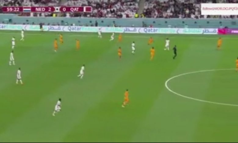 صورة عاجل: الحكم يلغي الهدف الثالث للمنتخب الهولندي على قطر