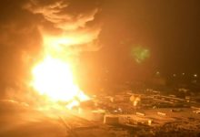 صورة أول رد للحكومة اليمنية الشرعية على قصف اسرائيل ميناء الحديدة “رسالة شديدة اللهجة”