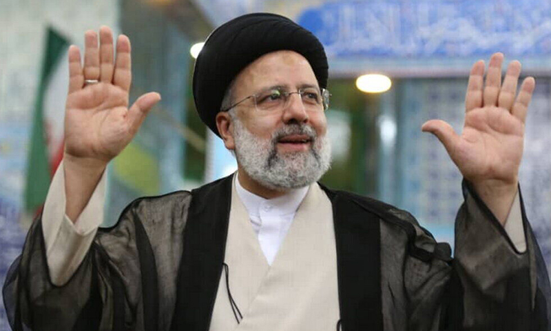 من هو إبراهيم رئيسي الذي فاز بانتخابات الرئاسة في إيران؟