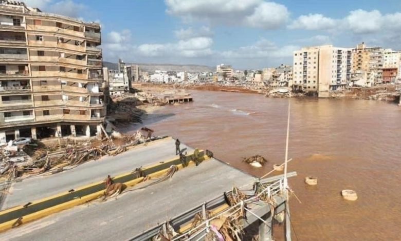 صورة «إعصار دانيال» في ليبيا.. دمار واسع بدرنة واختفاء أحياء بالكامل وآلاف القتلى ومخاوف من فقدان 10 آلاف شخص