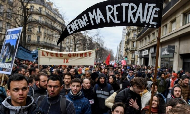 صورة الاحتجاجات في فرنسا… توقيف 457 شخصاً وإصابة 441 شرطياً