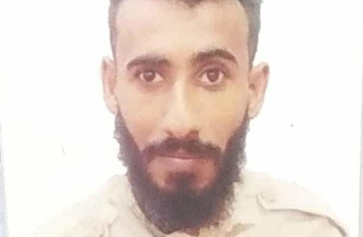 صورة محافظ حضرموت يوجه بتجهيز تشييع رسمي لجنازة الشهيد الجندي بقوات خفر السواحل أحمد بانافع