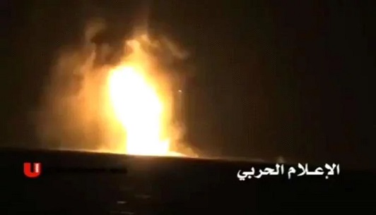 صورة الحوثيون يعلنون مسؤوليتهم عن استهداف ناقلة نفط نرويجية في البحر الأحمر