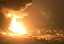 صورة مصادر في ميناء الحديدة تكشف عن حجم أضرار الهجوم الإسرائيلي وحصيلة بالقتلى والجرحى وهل سيعمل الميناء بعد الآن؟