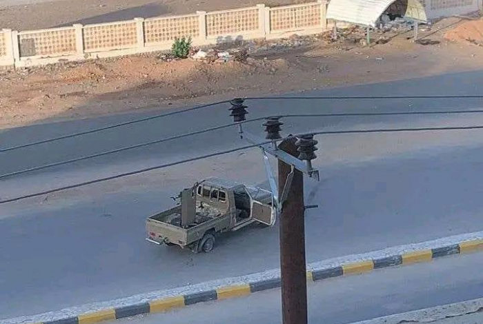 صورة استمرار الاشتباكات العنيفة بين قوات العمالقة وعناصر إخوانية بعتق