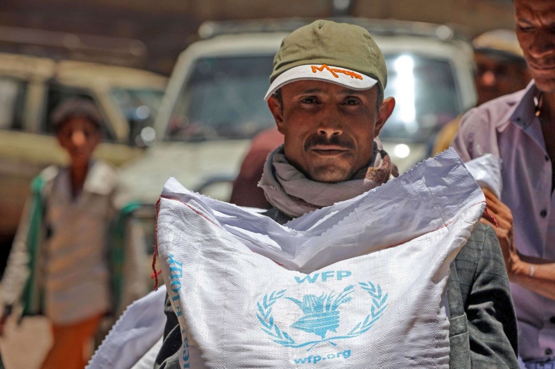 البنك الدولي يكشف عن خلل كبير بتوزيع المساعدات في اليمن
