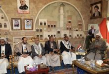 صورة الحوثيون يعلنون الحداد على رئيس إيران ويلغون الاحتفال بذكرى الوحدة