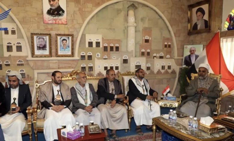 صورة الحوثيون يعلنون الحداد على رئيس إيران ويلغون الاحتفال بذكرى الوحدة