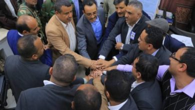 صورة مليشيات الحوثي تفرض دورات طائفية على موظفي الضرائب في صنعاء بالقوة