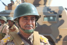 صورة قائد عسكري رفيع يكشف عن الوضع الأمني والعسكري في سقطرى ومن يسيطر على الجزيرة؟