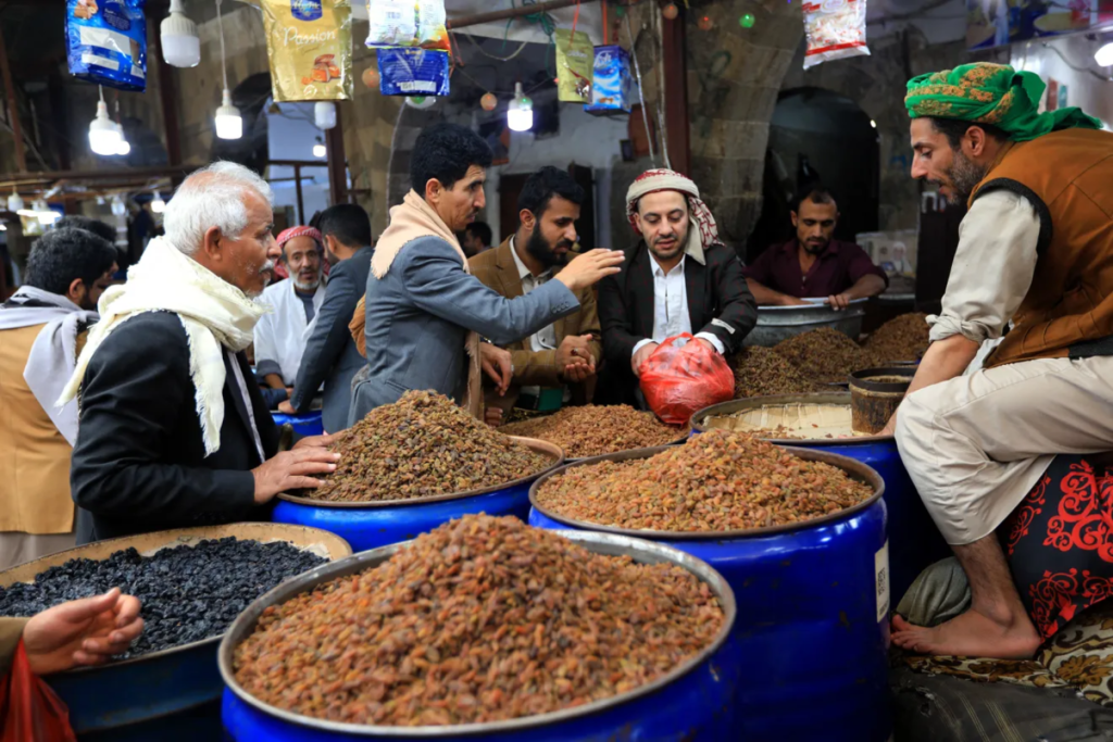 منغصات الحوثيين تسلب اليمنيين بهجة العيد