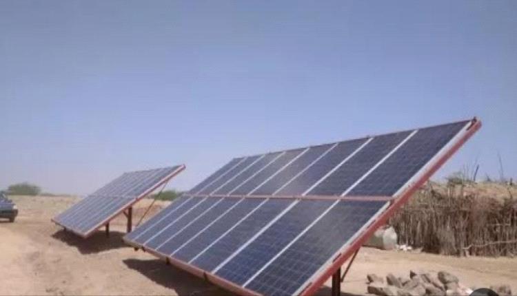 صورة الهجرة الدولية تعلن توفير أكثر من ألف منظومة طاقة شمسية للنازحين بالخوخة