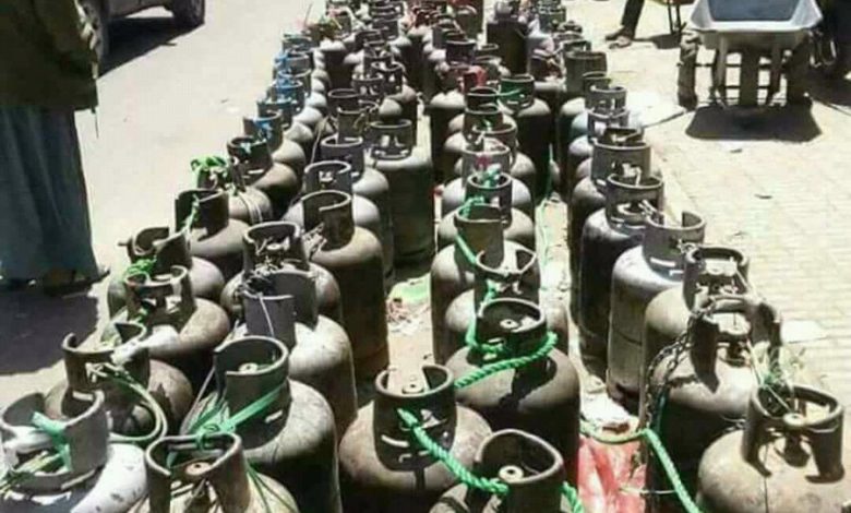 صورة طوابير الغاز هل هي قدر اليمنيين في استقبال رمضان؟!