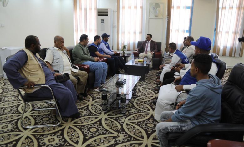 صورة الأمين العام لمحلي حضرموت يلتقي وفد جمعية النجاة الكويتية ومؤسسة أيادي الخير