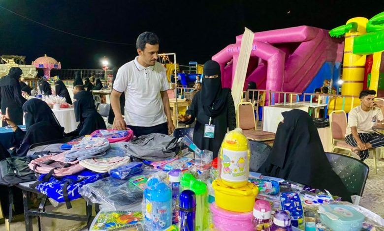 صورة الوكيل الجيلاني يختتم أعمال بازار العودة للمدارس الرابع