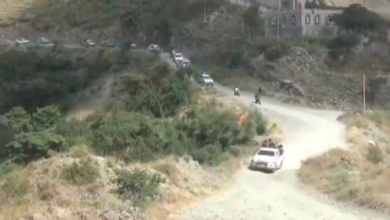 صورة المليشيات تدهس مواطن ثم تشييعة على انه شهيد في جبهات القتال!