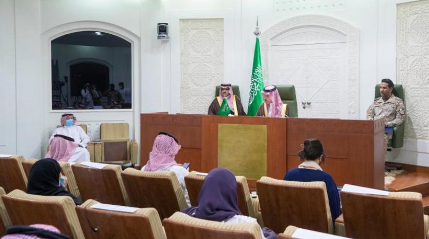 ترحيب عربي وإسلامي ودولي واسع بمبادرة السعودية لإنهاء الأزمة في اليمن