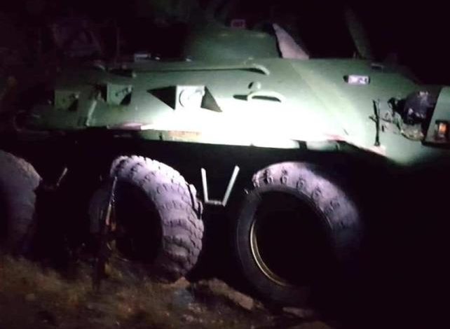 صورة تعزيزات عسكرية لمليشيا الحوثي تقع في مصيدة سلاح الجيش الوطني