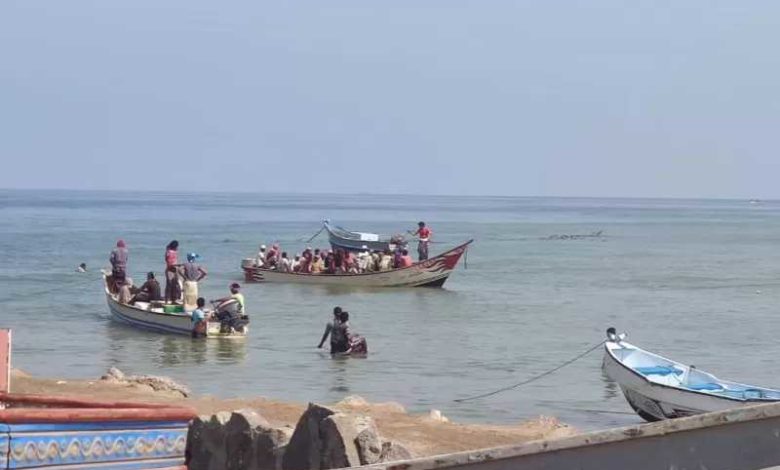 صورة فقدان قارب على متنه 5 صيادين جنوب الحديدة