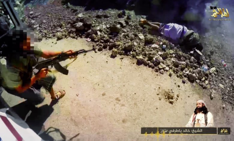 صورة تنظيم القاعدة يتبنى هجوماً جديدا جنوب اليمن “تفاصيل”