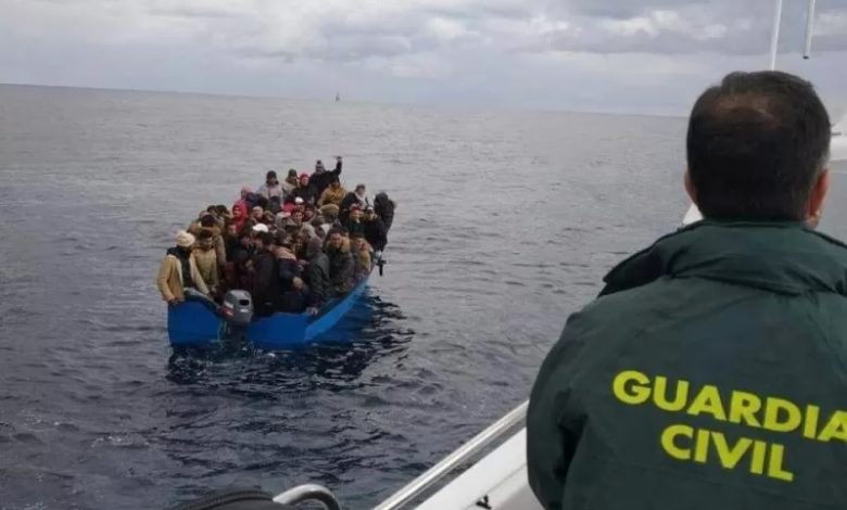 صورة وفاة شاب يمني غرقاً بعد محاولته اجتياز المياه المغربية الإسبانية ومطالبات بالعثور على جثته