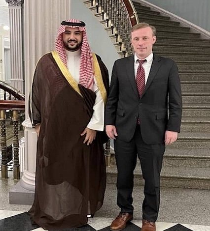 صورة مباحثات سعودية أمريكية حول السلام في اليمن