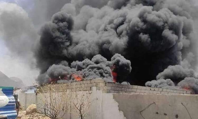 حريق هائل يلتهم سوق الخضار المركزي في المكلا