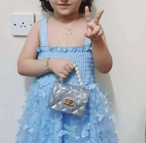 صورة محكمة استئناف عدن تحدد يوم الأحد القادم موعد استئناف الجلسة الأولى في قضية مقتل الطفلة “حنين”