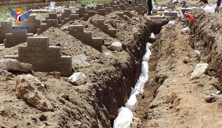 صورة مليشيا الحوثي تعلن دفن عشرات الجثث المتكدسة في مستشفيات صنعاء