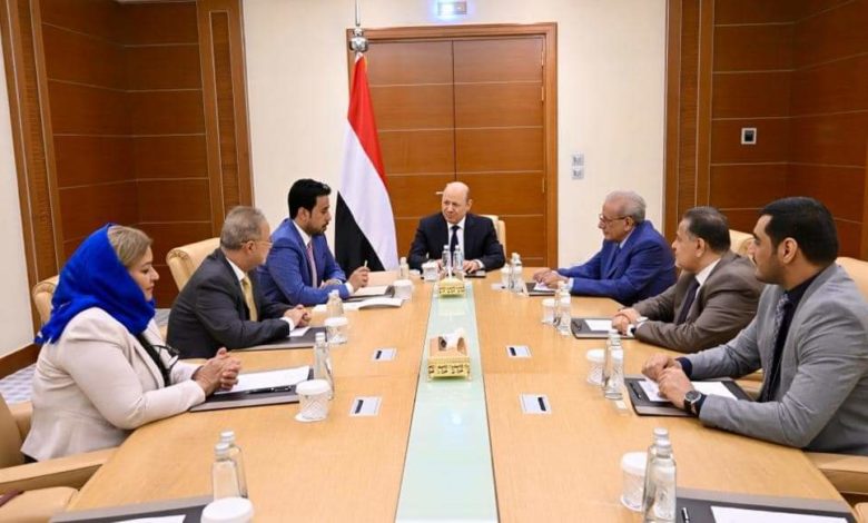 صورة رئيس هيئة التشاور: جهود السلام وصلت لطريق مسدود في اليمن والتصعيد الحوثي ينبئ بكارثة حقيقية