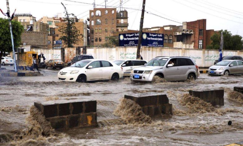 صورة كوارث السيول بوابة حوثية لاستجداء المساعدات والسيطرة على العقارات