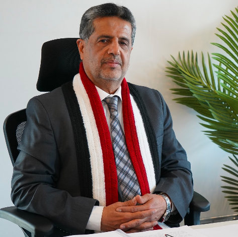 صورة النائب الإصلاحي شوقي القاضي يتقدم بإحتجاج بعد تعرضه للطرد