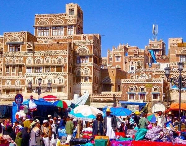 صورة بدعوى أنها لعلي بن أبي طالب..جماعة الحوثي تقر هدم 3 أسواق في صنعاء القديمة