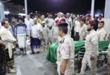 صورة نقل جثمان صياد يمني إلى حضرموت عقب مقتله على أيدى قراصنة صوماليين